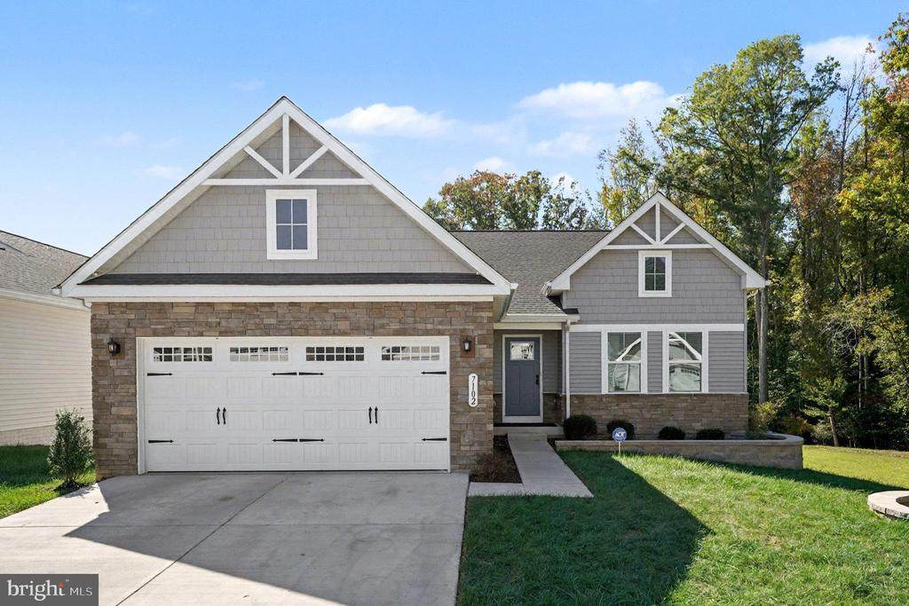 7102 Eckert Ct - Photo 1