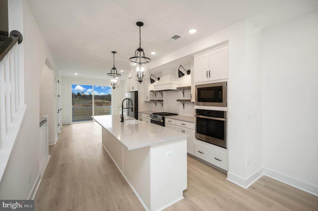 9403 Pacific Elm St - Photo 1