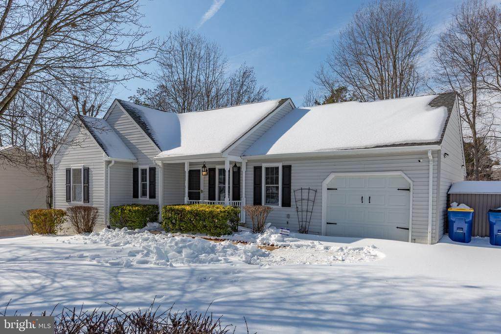 11806 Camelot Way - Photo 1