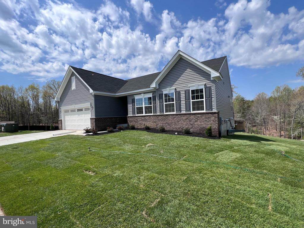 5020 Birch Leaf Circle - Photo 1