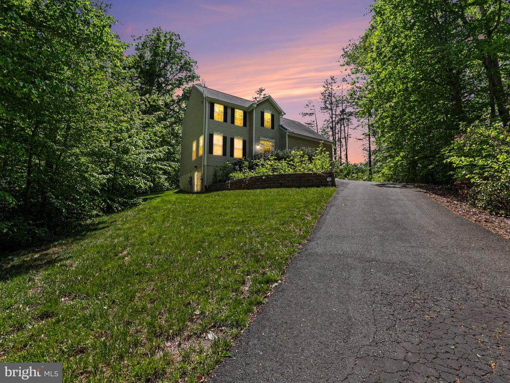 9811 Catharpin Rd - Photo 1