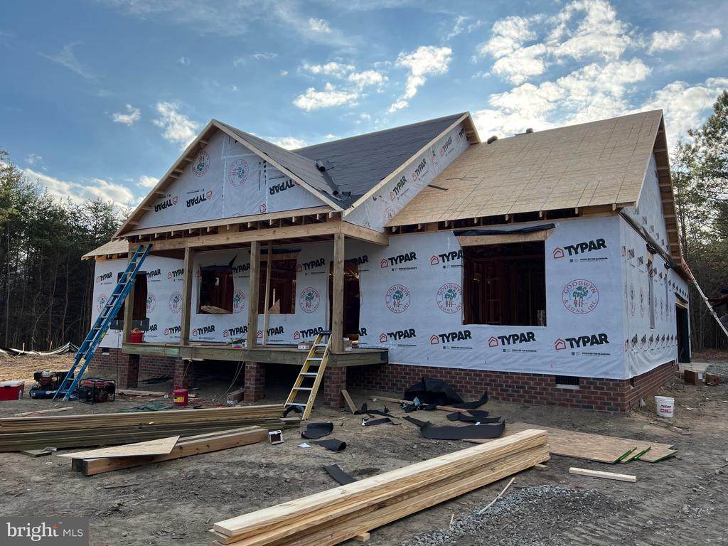 93 Eastham Rd - Photo 1
