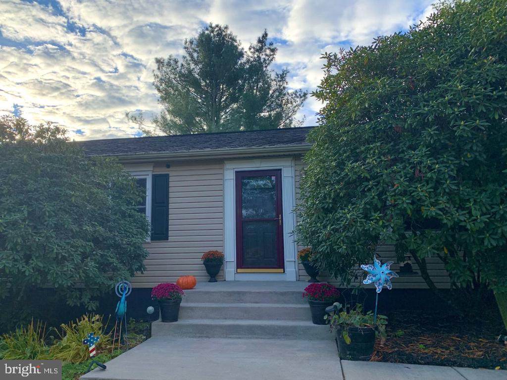 17134 Willow Creek Ln - Photo 1