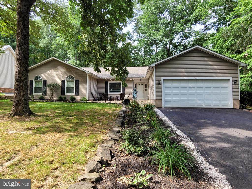 133 Cumberland Cir - Photo 1