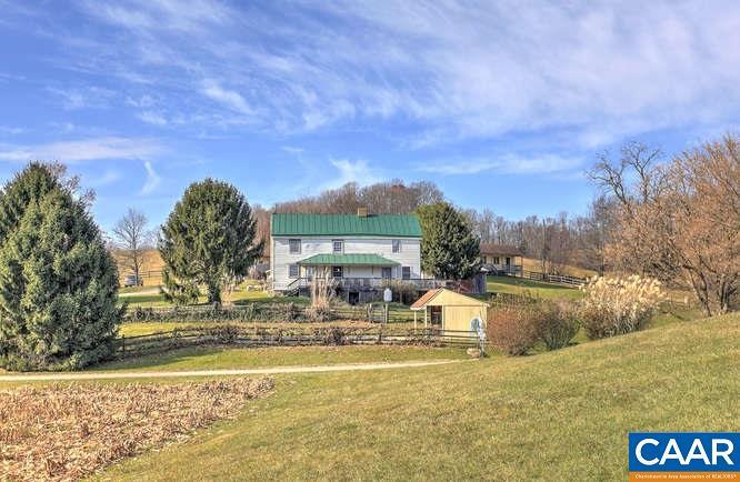 863 Lotts Rd - Photo 1
