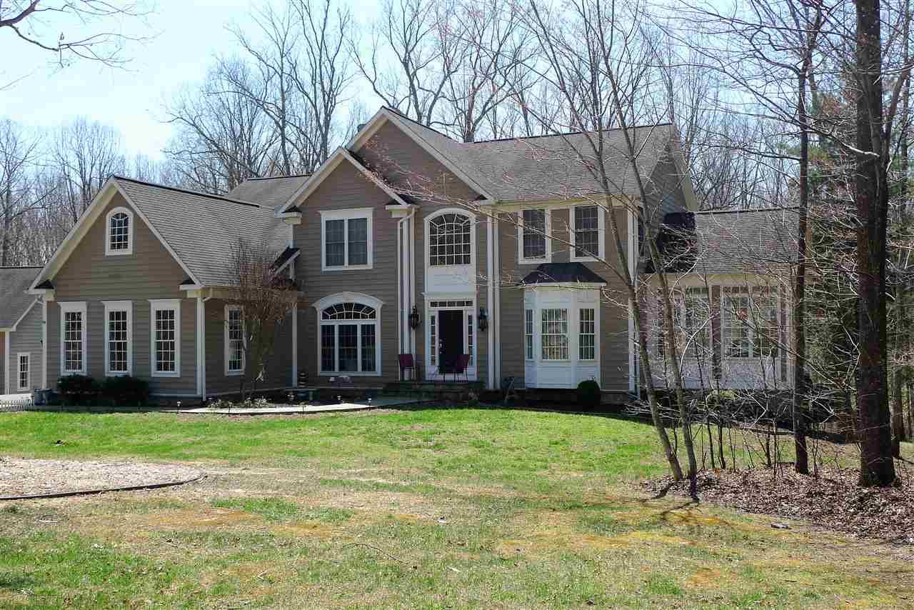 267 Dogwood Way - Photo 1
