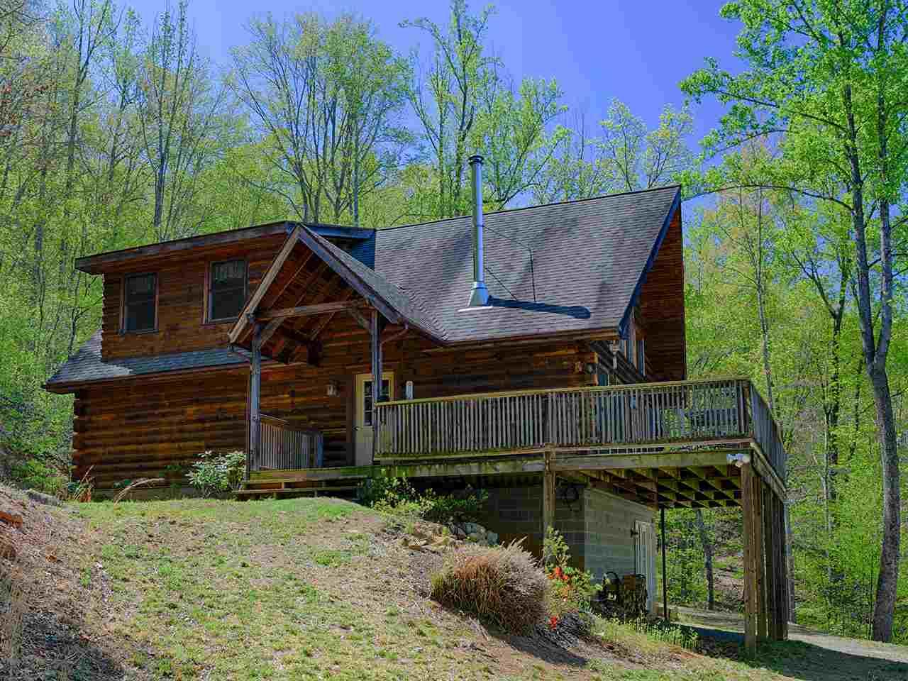520 Willoughby Ln - Photo 1
