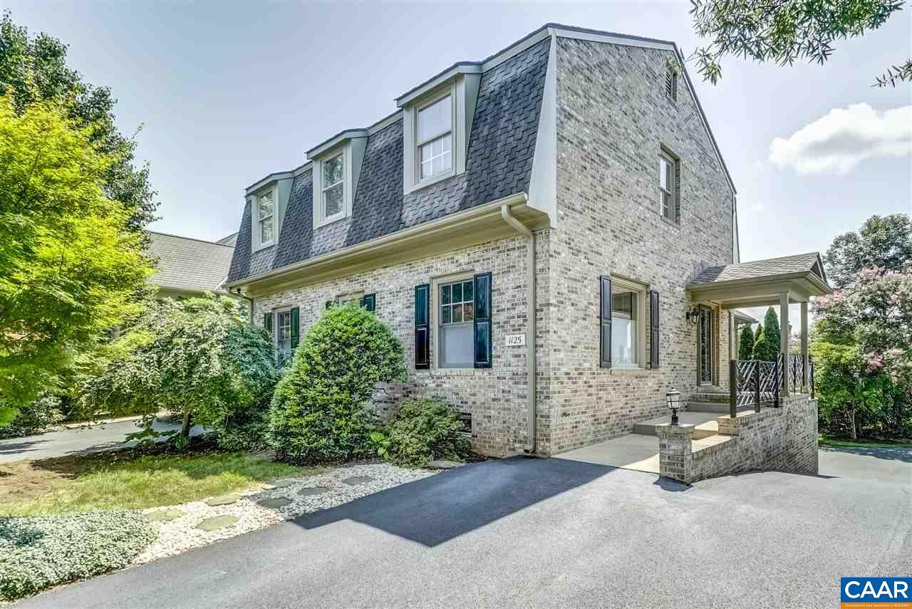 1125 Marion Dr - Photo 1