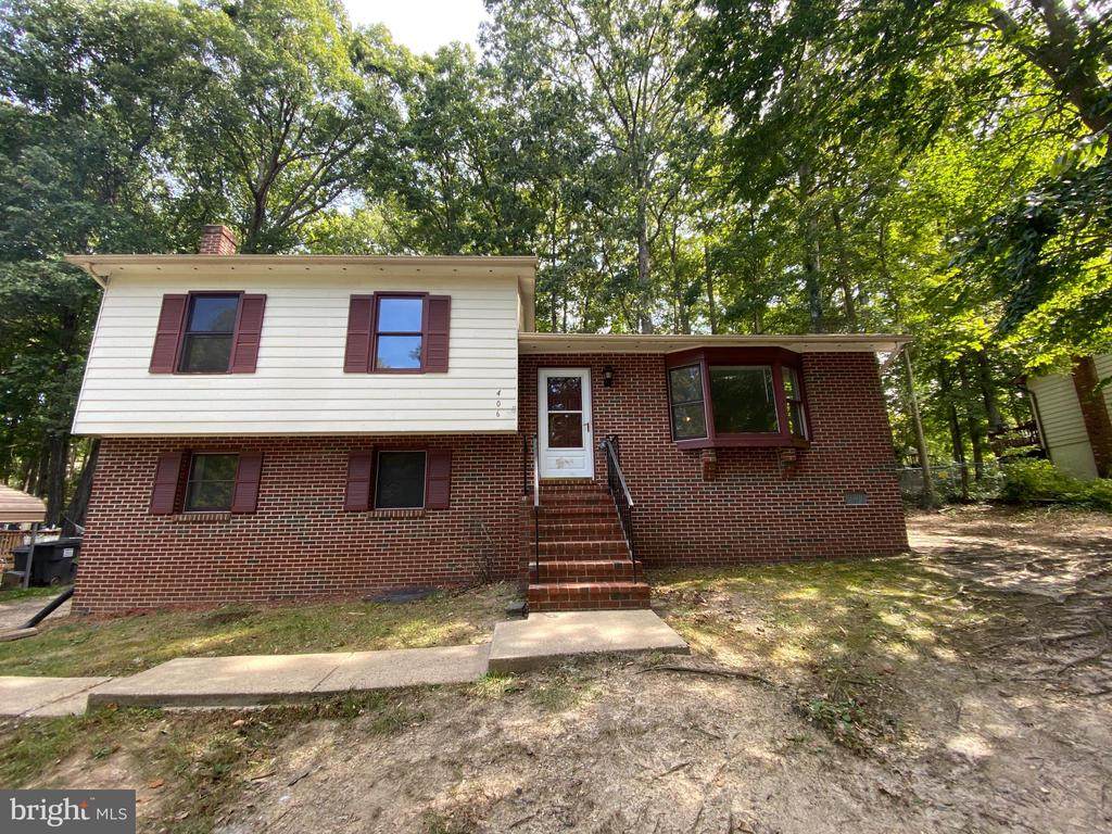 406 Albany St - Photo 1