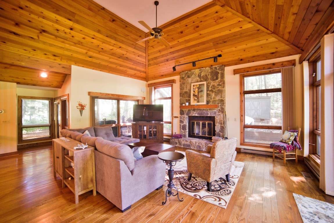 48 Service Berry Ln - Photo 1