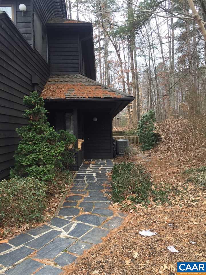 1510 Birnam Dr - Photo 1