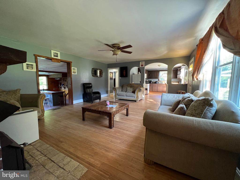 13085 Jefferson Hwy - Photo 1