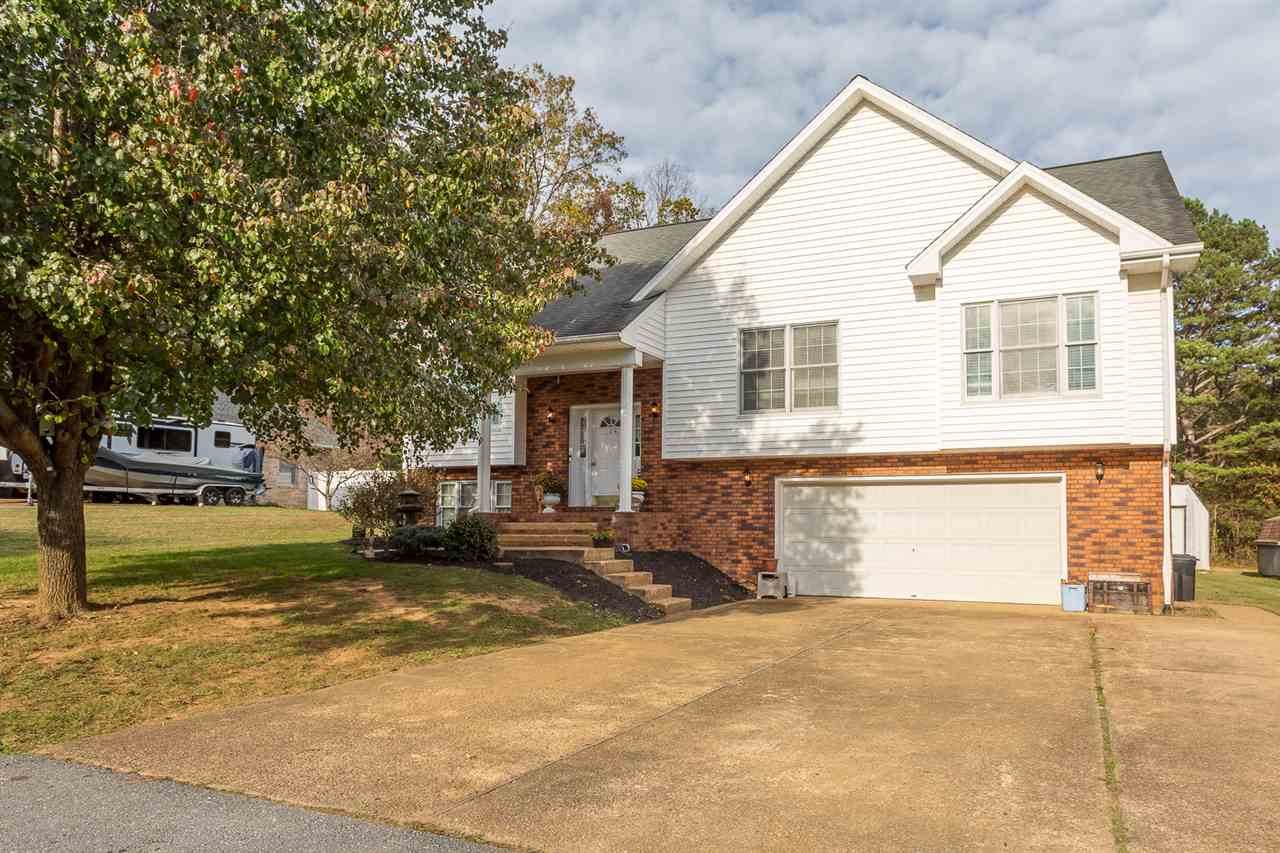 104 Persimmon St - Photo 1
