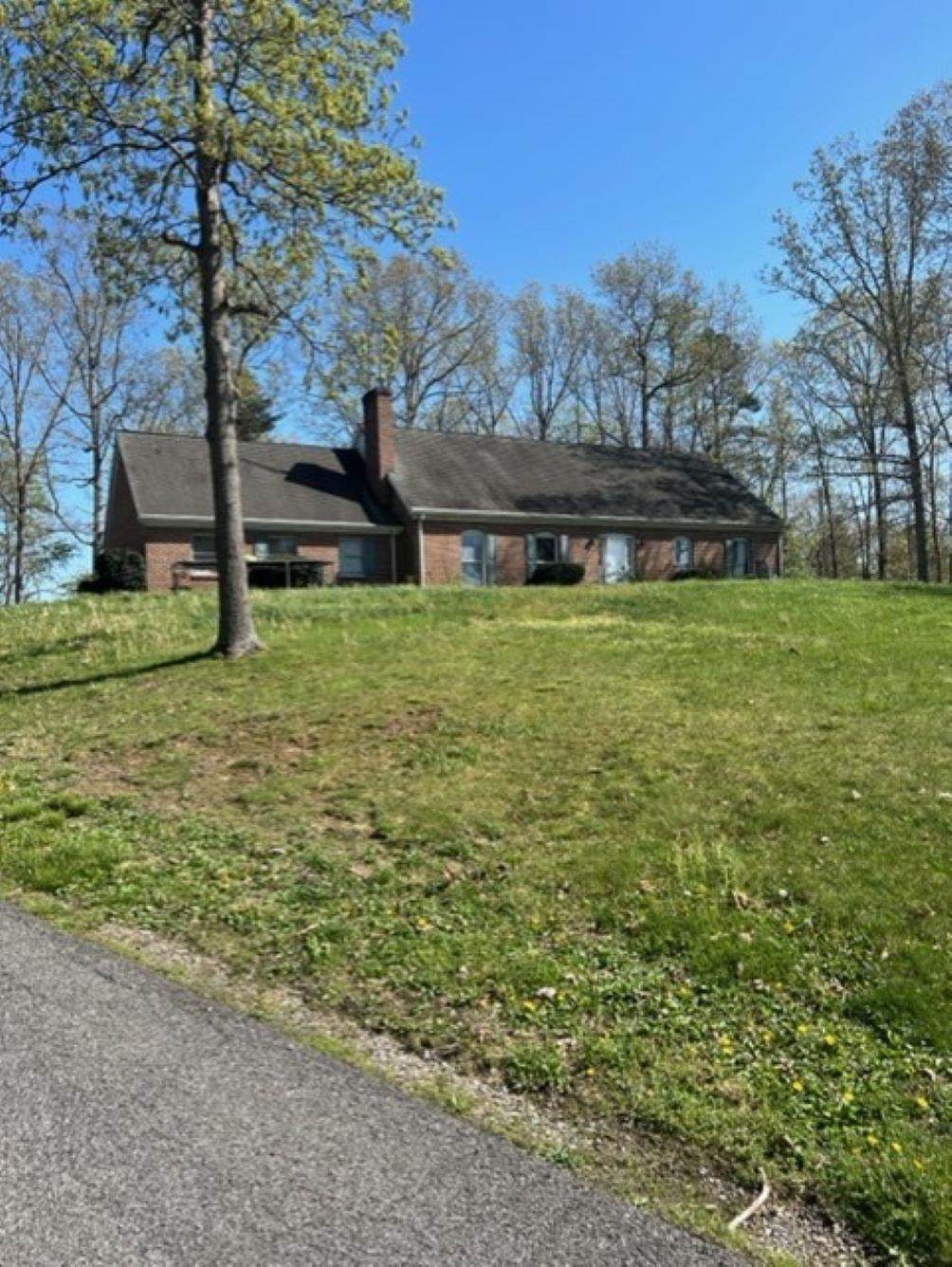 618 Steeles Fort Rd - Photo 1