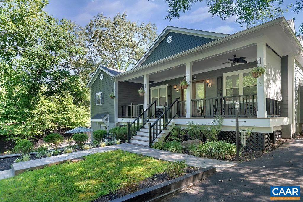 7 Rockbrook Dr - Photo 1