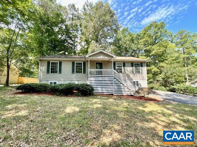 13 Riverside Dr - Photo 1