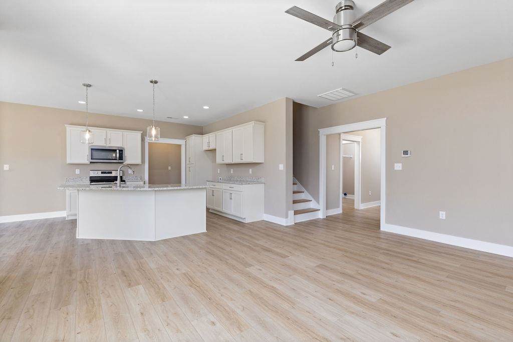 23 Alma Ann Ln - Photo 1