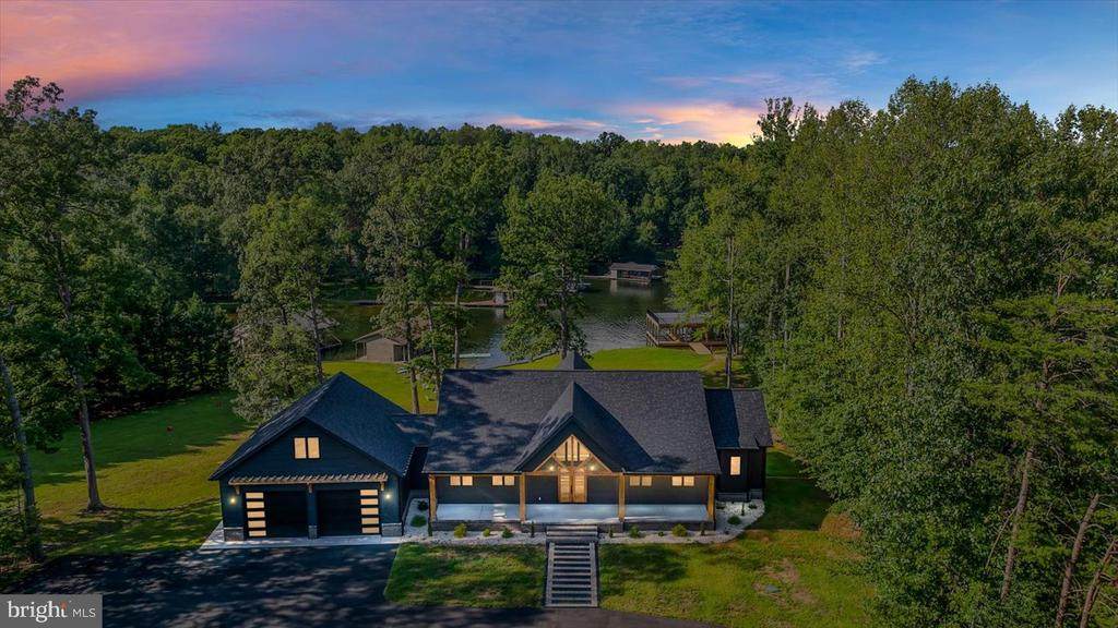 235 Sir Walter Dr - Photo 1