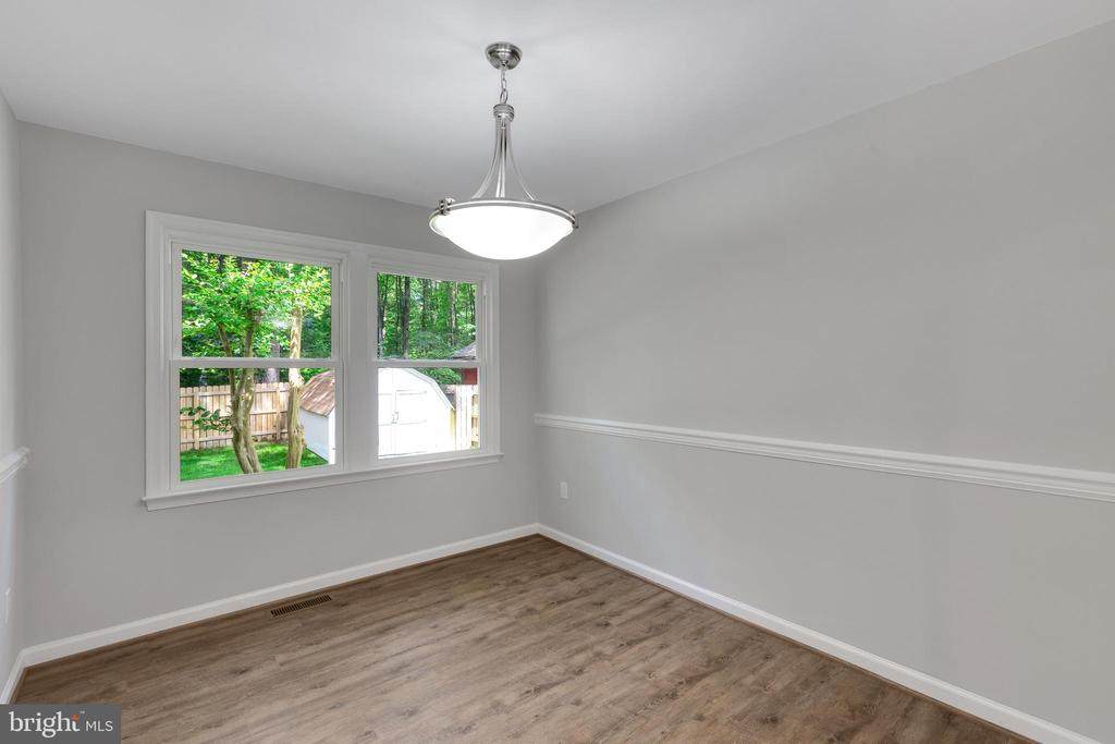 11808 Rutherford Dr - Photo 1
