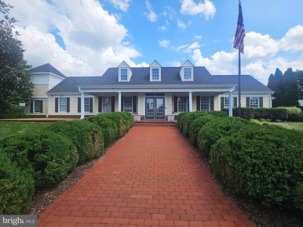 6224 Hot Spring Ln - Photo 1