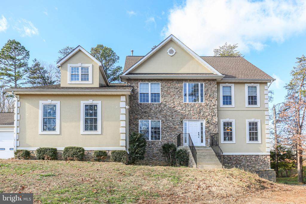 10504 Big Horn Dr - Photo 1