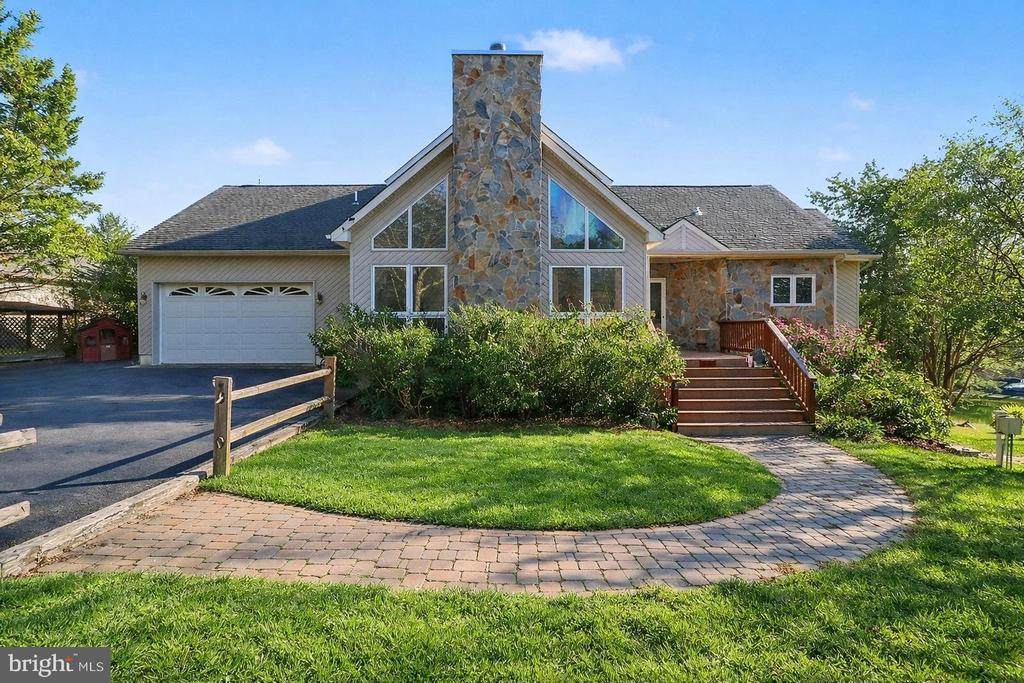 6407 Matthew Ln - Photo 1