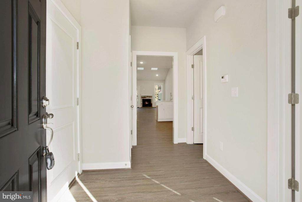 5609 Finley Rose Ct - Photo 1