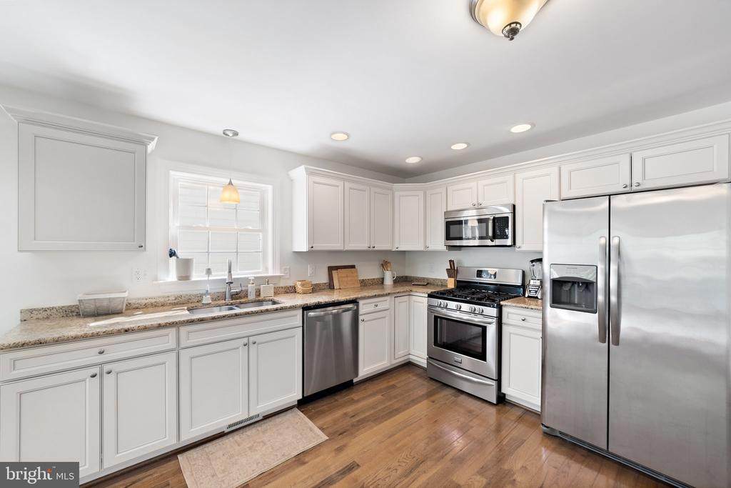 10041 Eggbornsville Rd - Photo 1