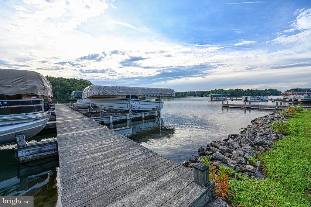 105 Smitty Cir - Photo 1