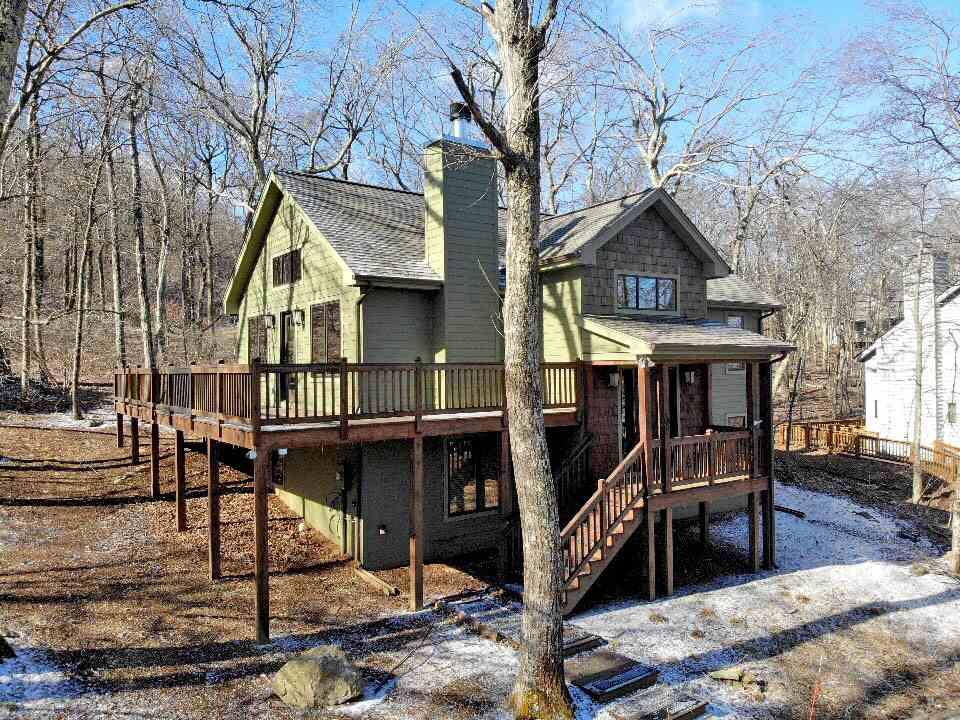 298 East Catoctin Dr - Photo 1