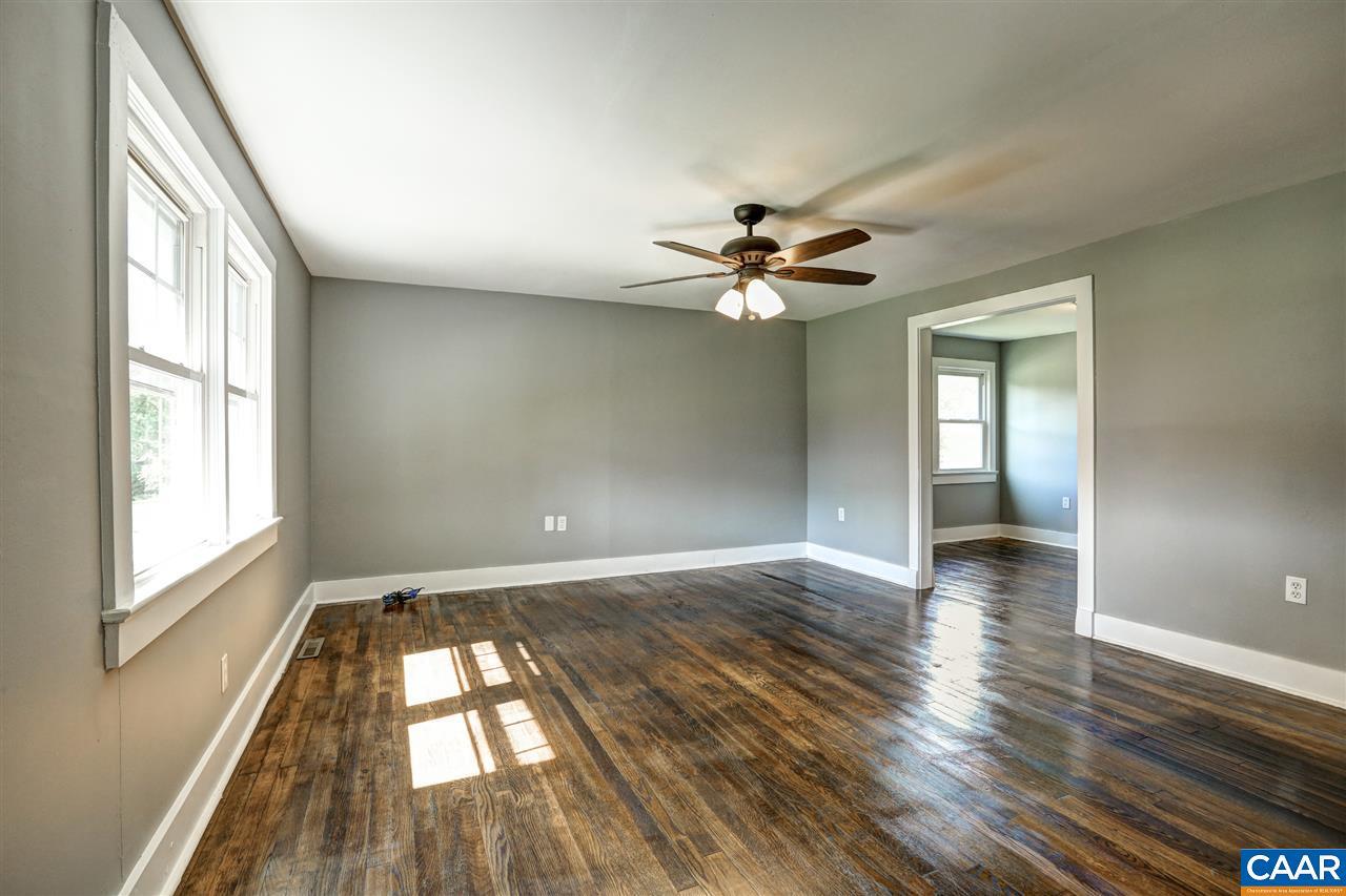 885 Willow Brook Rd - Photo 1