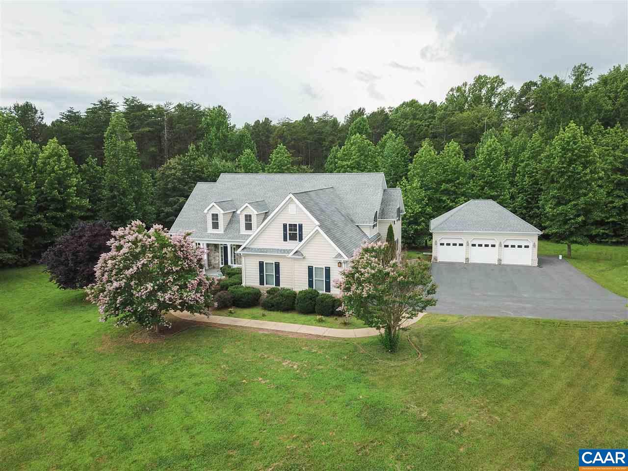 37 Acorn Ct - Photo 1