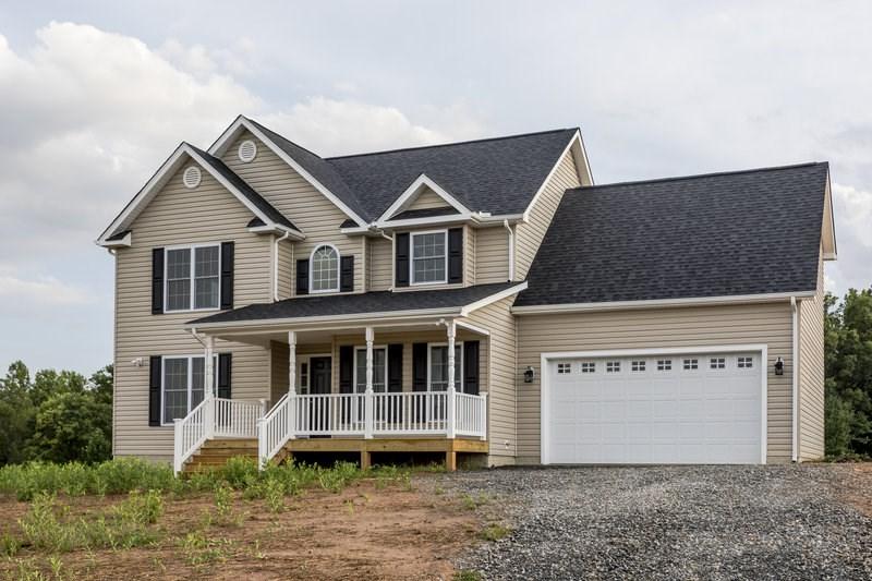 102 Lancaster Ct - Photo 1