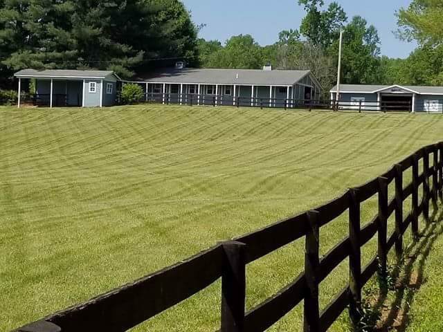 5048 Scottsville Rd - Photo 1