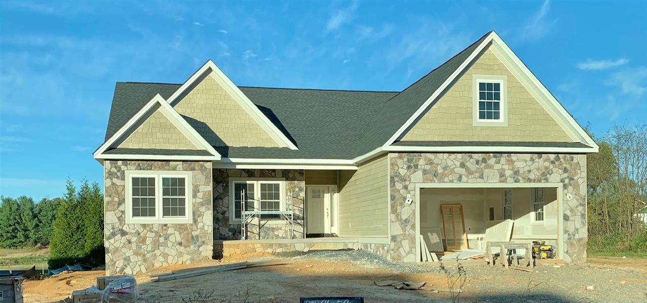 633 Legrande Ave - Photo 1