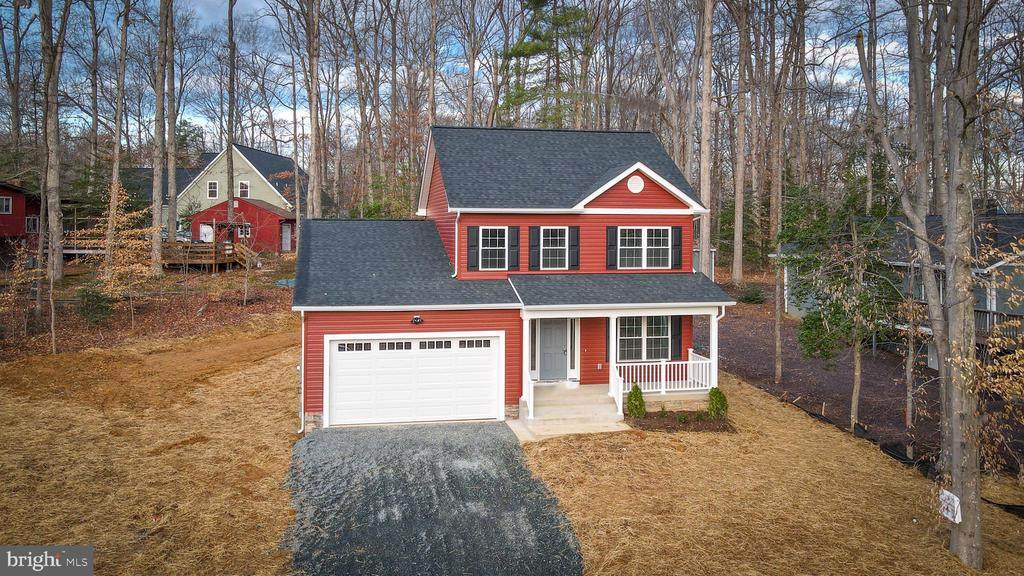 105 Confederate Cir - Photo 1