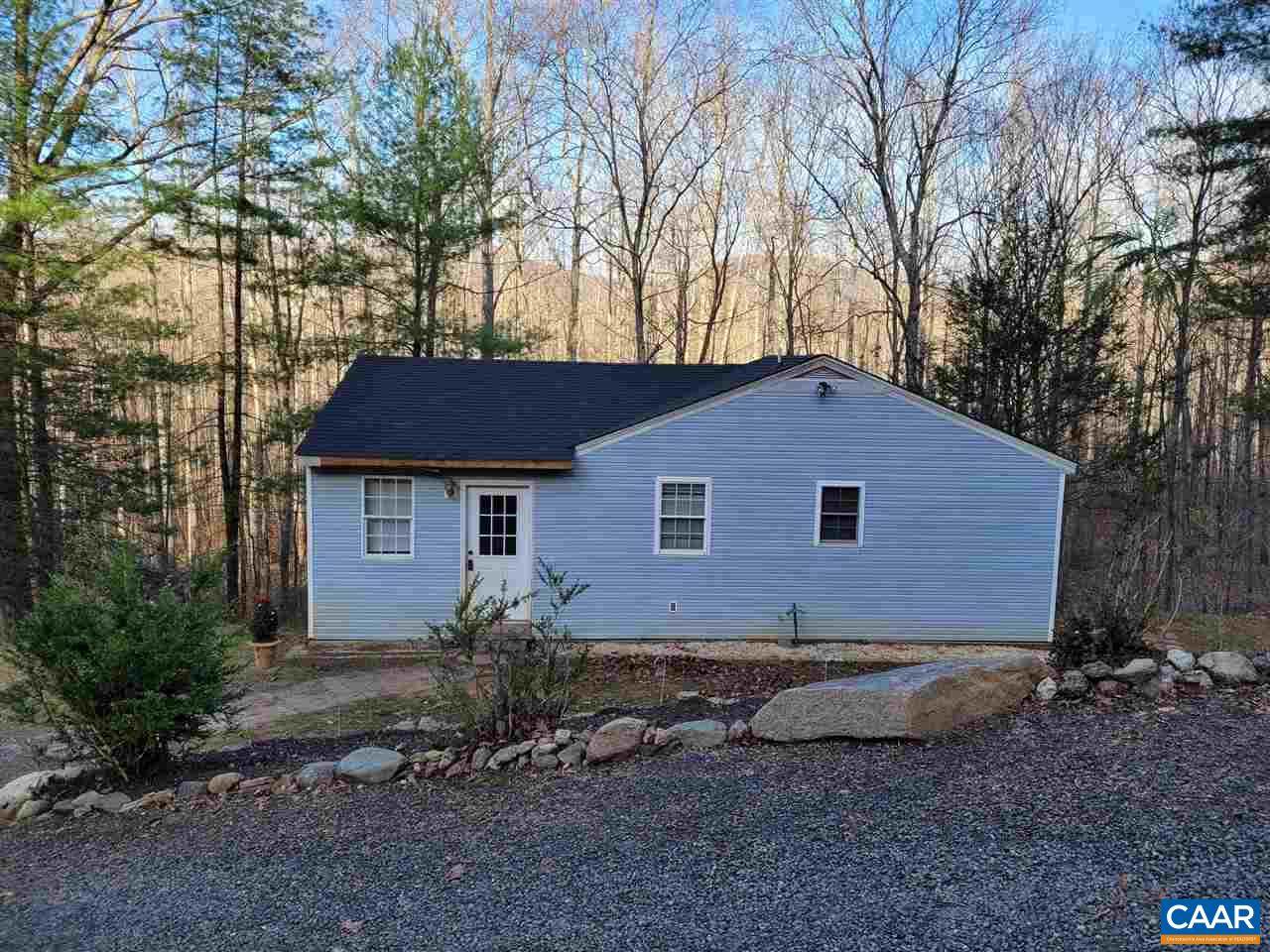 115 Circle Rd - Photo 1