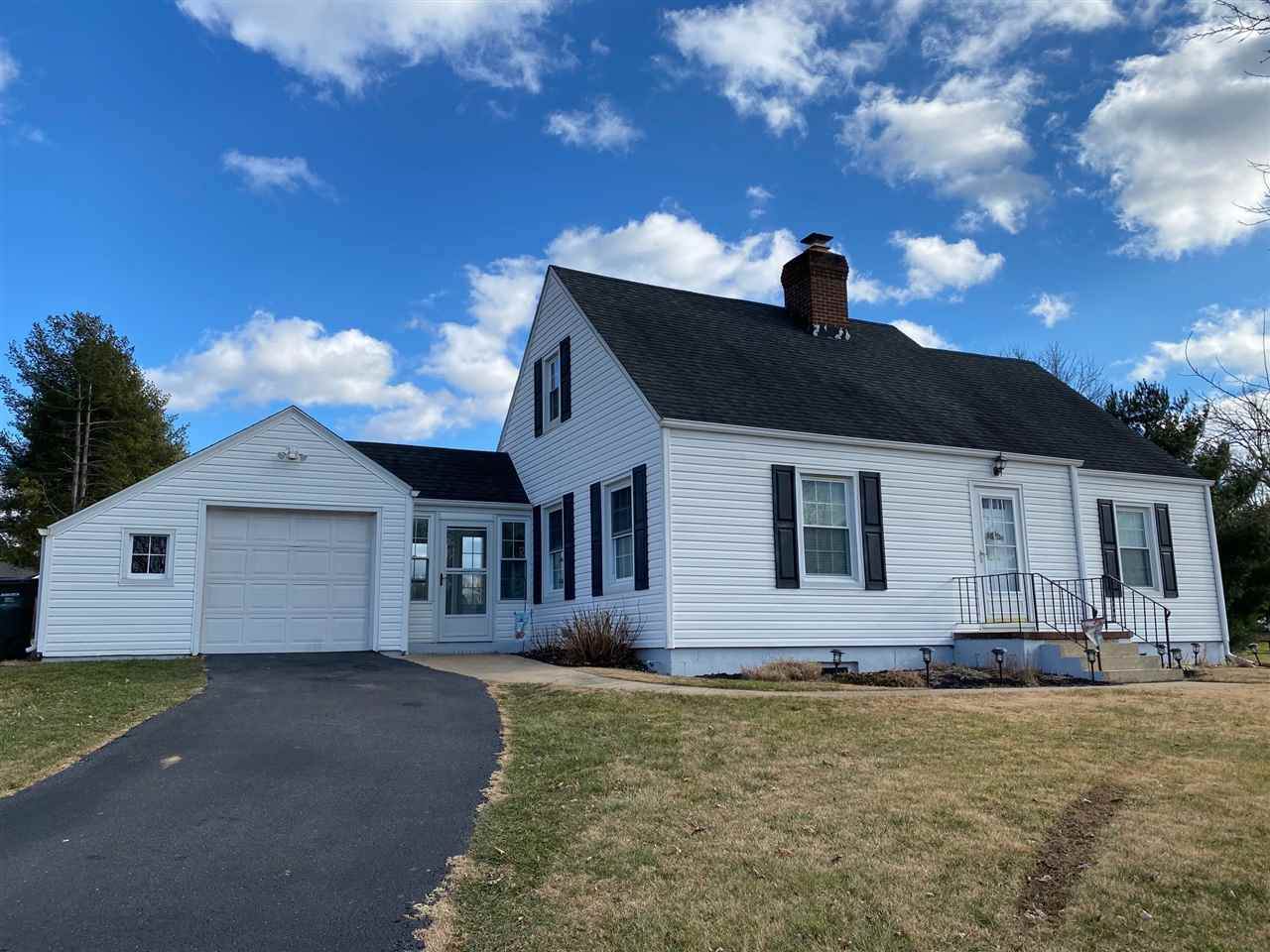 22 Gish Ln - Photo 1