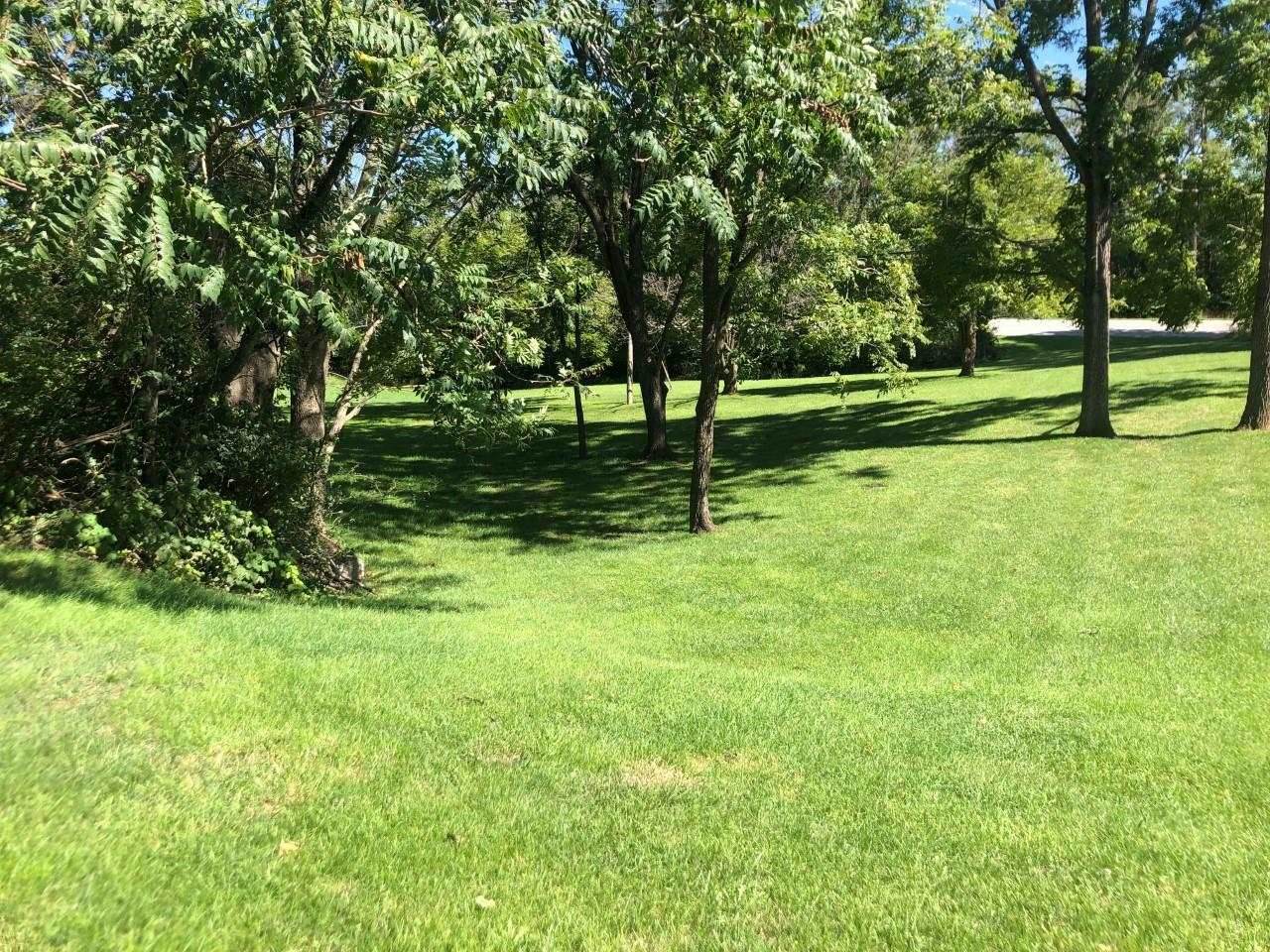 810 Lammermoor Dr - Photo 1