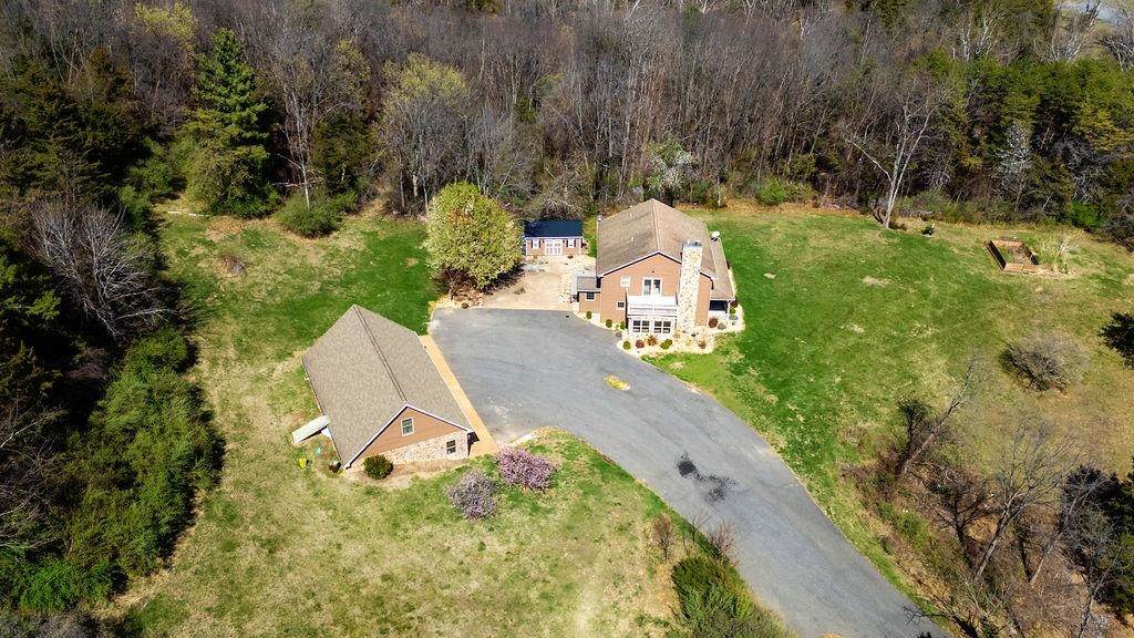 840 Commerce Rd - Photo 1