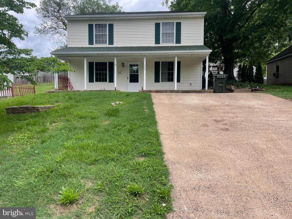 321 Spring St - Photo 1
