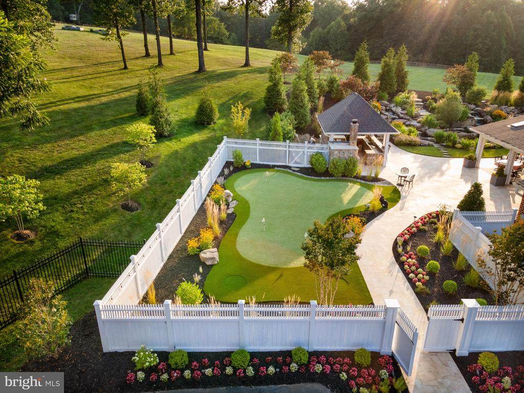 7484 Wilson Rd - Photo 1