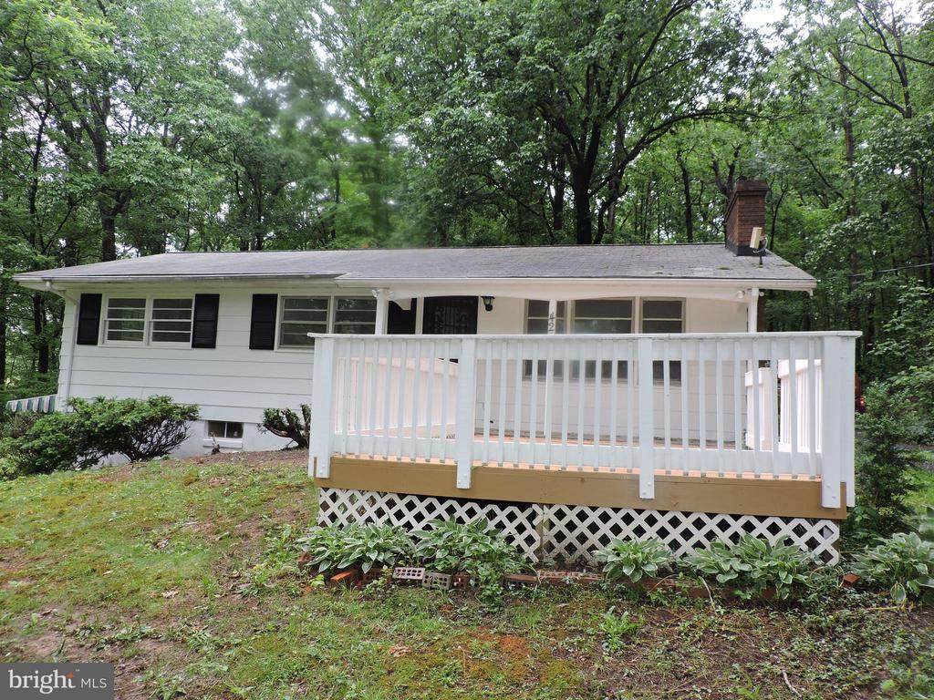 4225 Grove Ln - Photo 1