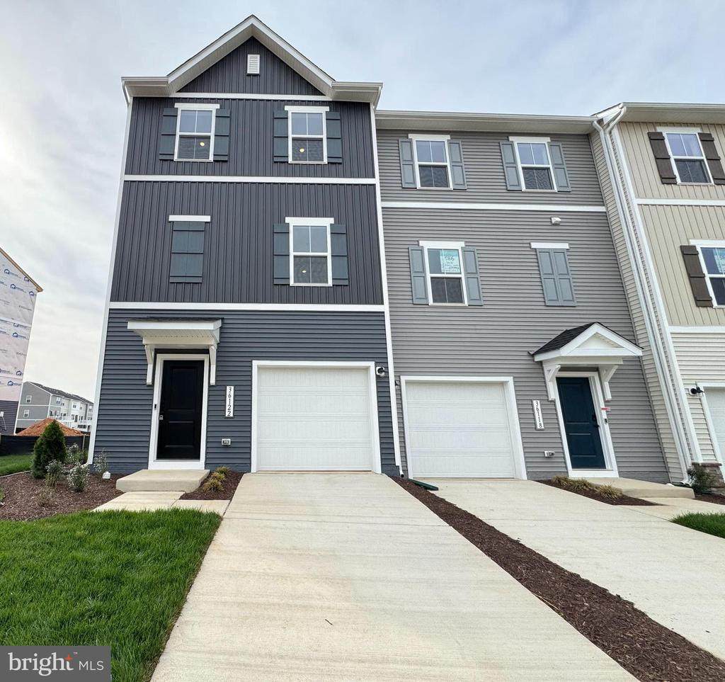 36122 Wilderness Shores Way - Photo 1