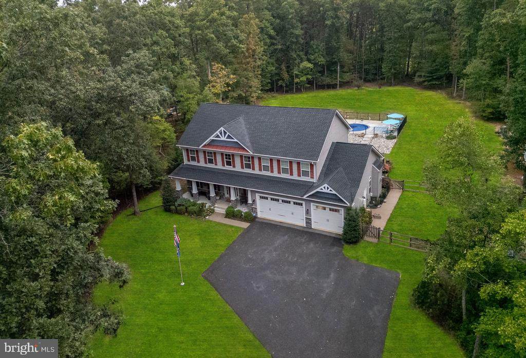 8205 Musket Ridge Ln - Photo 1