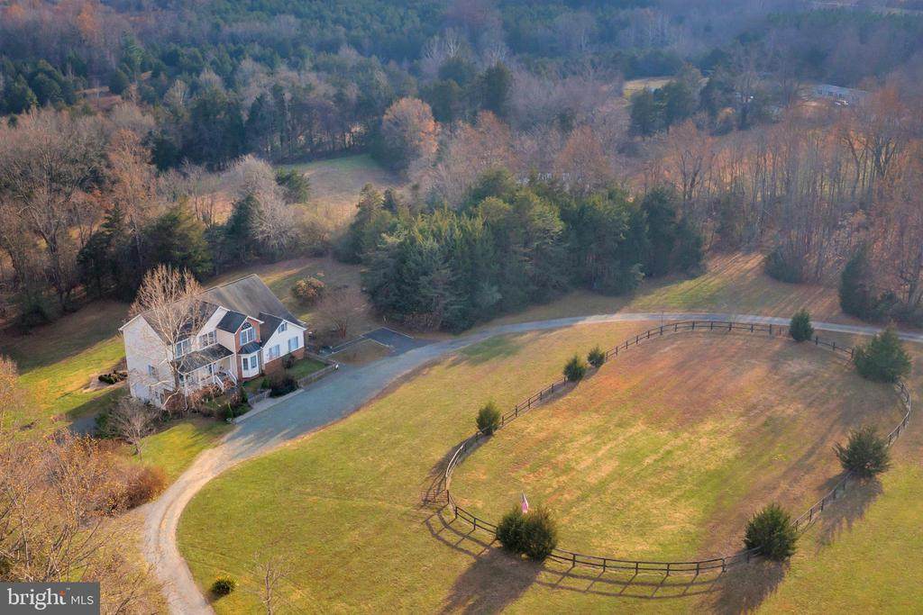 4704 Kloeckner Rd - Photo 1