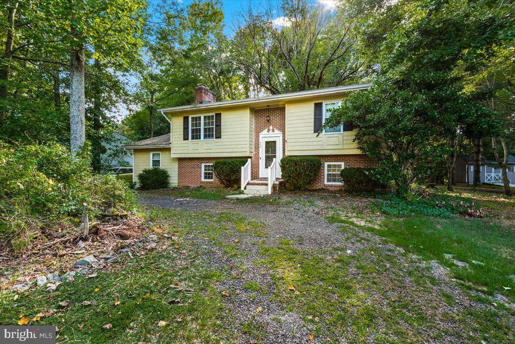 300 Spotswood Rd - Photo 1