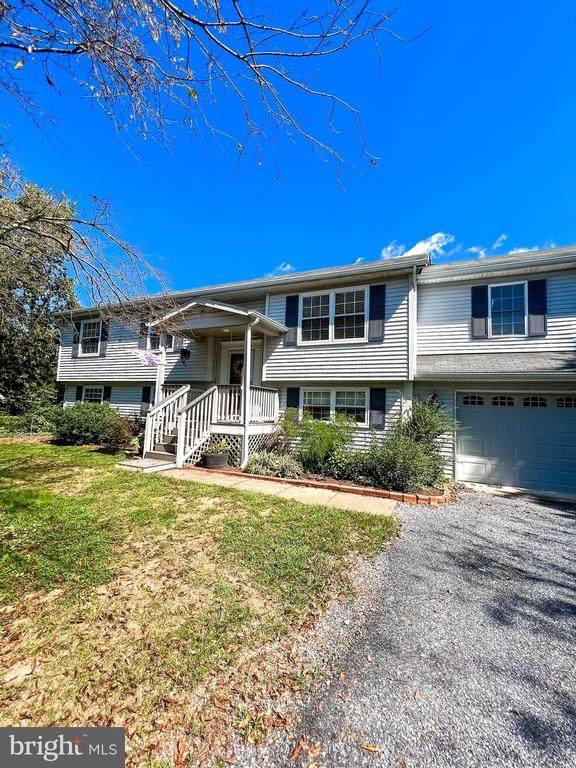 11235 Edgewood Dr - Photo 1
