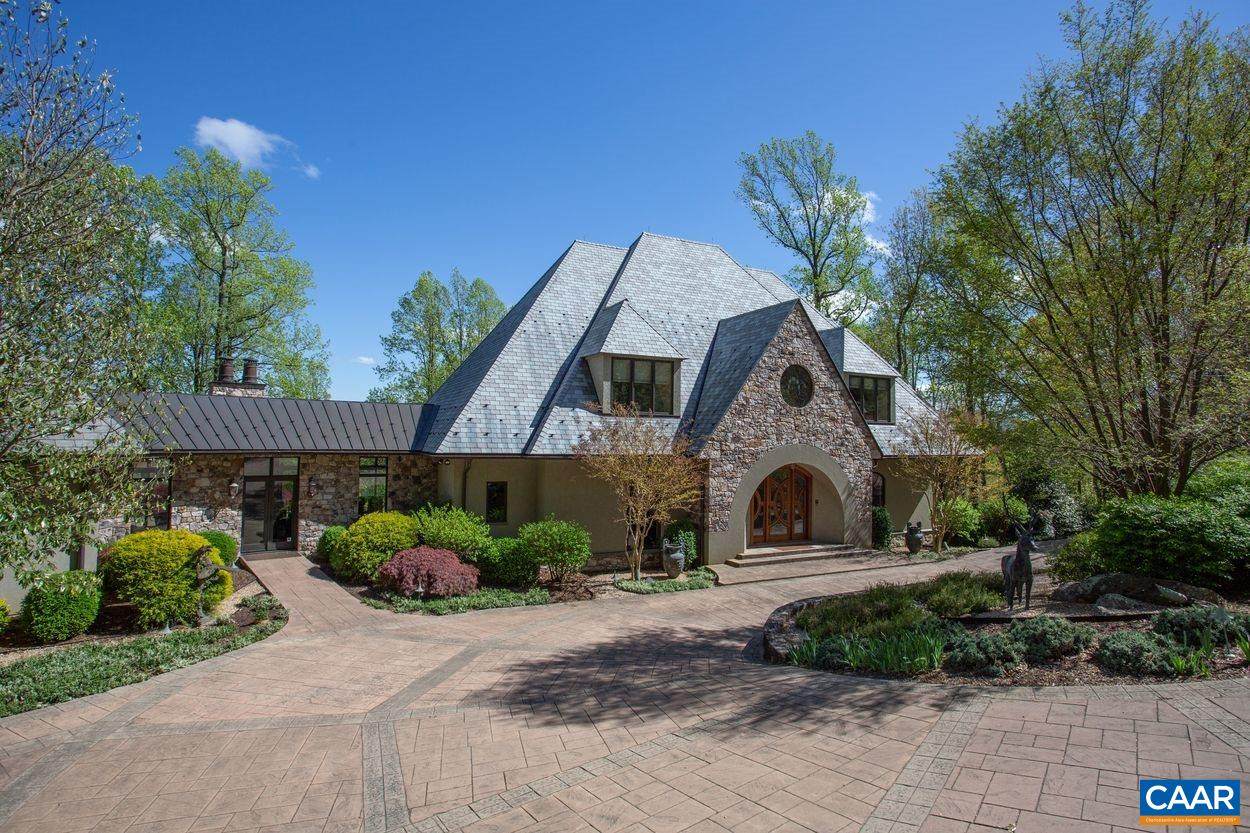 201 Cardinal Ln - Photo 1