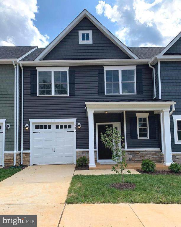 5606 Finley Rose Ct - Photo 1